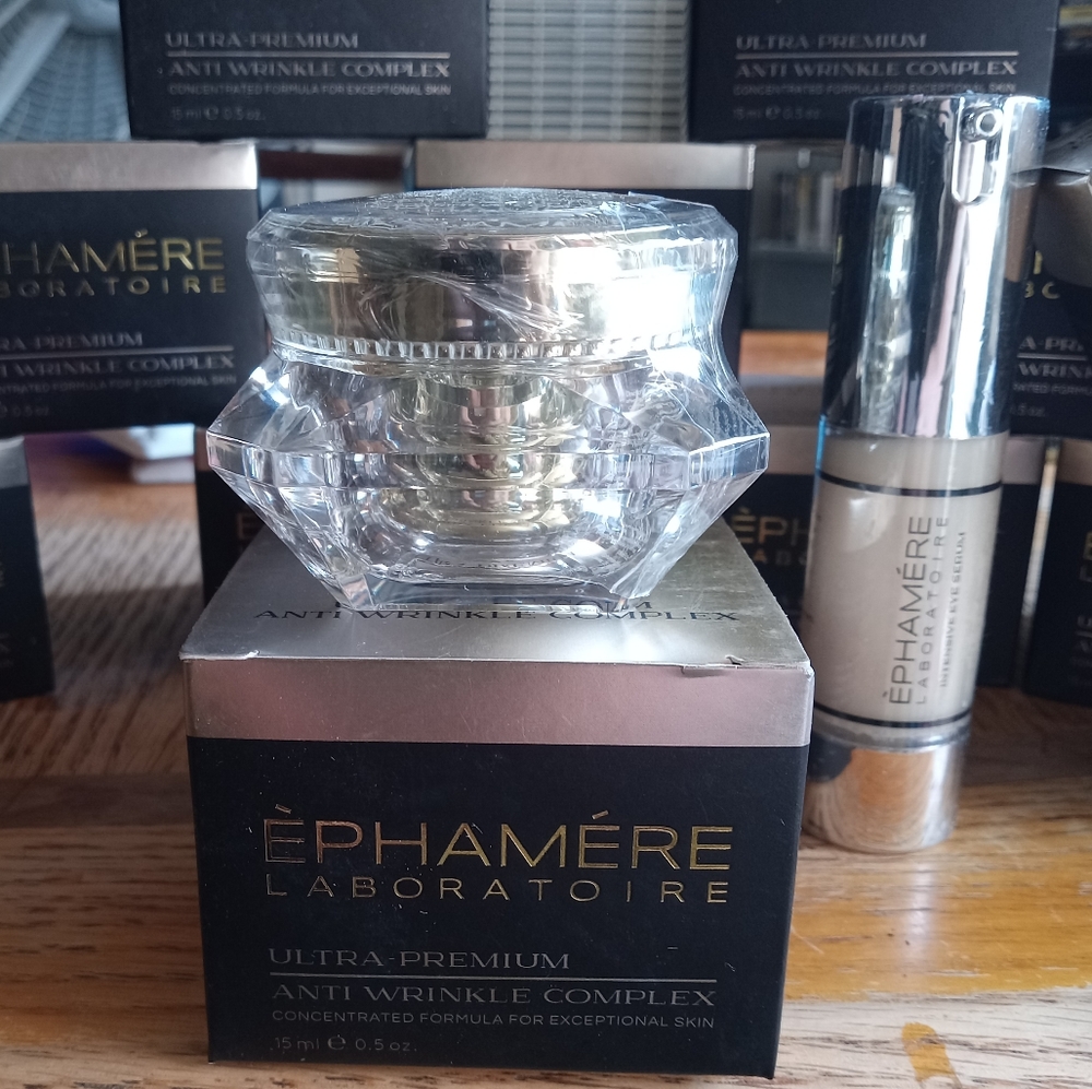 Ephamére & Aviqua ultra premium anti wrinkle serum